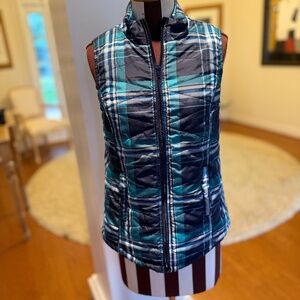 Red Camel Vest Womens Small Blue Green Plaid Quilted Puffer Sleeveless Outdoor